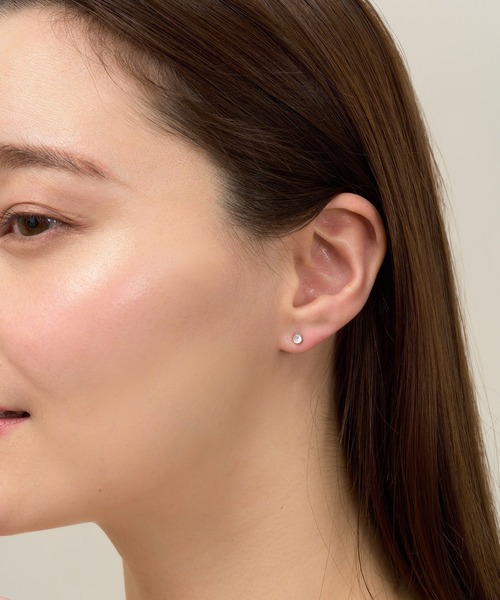 VATSURICA（バツリカ）の「〈LOINE〉金属アレルギー対応 / ステンレス / ガラスストーン スタッドピアス 3mm（ピアス（両耳用）・レディース・ブラック/クリア・FREE）」の15枚目の写真