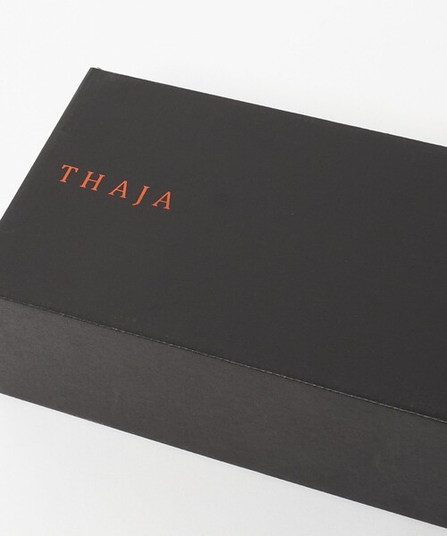 THAJA(タジャ)の「<Thaja> SQEBLT BBSD(サンダル・レディース・ブラック/ナチュラル・23cm/24cm/23.5cm/24.5cm)」の6枚目の写真