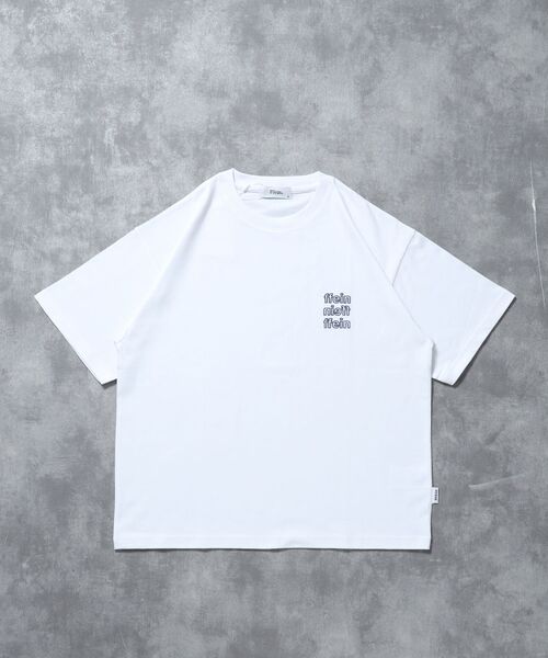 FFEIN(フェイン)の「【FFEIN(フェイン)】ワンポイント3段ロゴアウトライン刺繍ショート丈Tシャツ / クルーネック 半袖 ワンポイント シンプル 刺繍【短丈】(Tシャツ/カットソー・メンズ・ホワイト/ネイビー/ブラック・LARGE/MEDIUM/SMALL)」の17枚目の写真