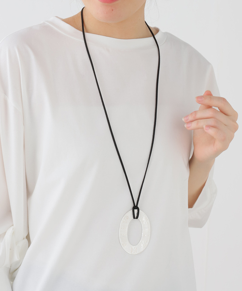 SLOBE IENA(スローブイエナ)の「ADRAR/アドラル OVAL NECKLACE(ネックレス・レディース・シルバー・FREE)」の6枚目の写真