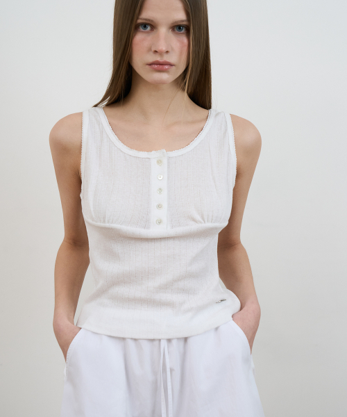 DEHEVE（デヘヴェ）の「Lace Button Sleeveless [Ivory]（Tシャツ/カットソー・レディース・アイボリー・OS）」の11枚目の写真