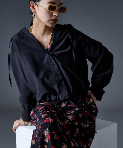 GEVS.（ジェイヴィス）の「フラワープリントナローマキシスカート＜大きいサイズ有＞GEVS.（スカート・レディース・ブラック系/ブルー系・5L/4L/3L/LL/L/M）」の13枚目の写真