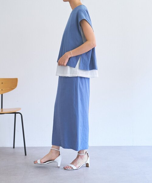 BEARDSLEY(ビアズリー)の「リネンストレッチアイラインスカート【セットアップ】(スカート・レディース・ブルー/グレー・1/0)」の4枚目の写真