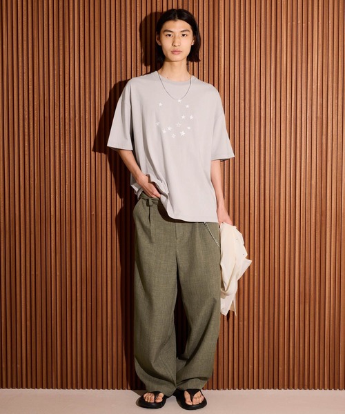 LAKOLE(ラコレ)の「スター柄加工T / 669290(Tシャツ/カットソー・メンズ・グリーン/ブラック/グレー・LARGE/MEDIUM)」の4枚目の写真