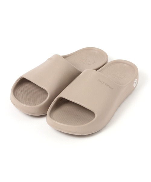GLOBAL WORK（グローバルワーク）の「Cloud9 Slide/クッションサンダル/612447（サンダル・レディース・ベージュ/ブラック・LARGE/MEDIUM）」の2枚目の写真