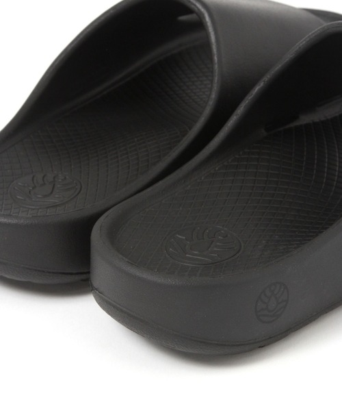 GLOBAL WORK（グローバルワーク）の「Cloud9 Slide/クッションサンダル/612447（サンダル・レディース・ベージュ/ブラック・LARGE/MEDIUM）」の4枚目の写真