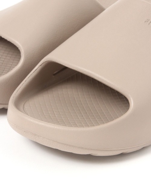 GLOBAL WORK（グローバルワーク）の「Cloud9 Slide/クッションサンダル/612447（サンダル・レディース・ベージュ/ブラック・LARGE/MEDIUM）」の15枚目の写真