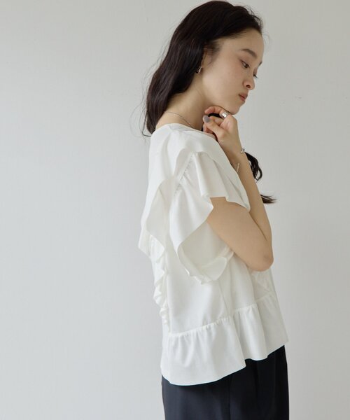 DISCOAT(ディスコート)の「【Noka】フリルデザインTシャツ(Tシャツ/カットソー・レディース・ブラック/オフホワイト/ブルー・FREE)」の8枚目の写真