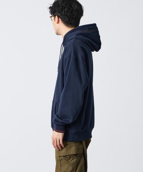 FRED PERRY（フレッドペリー）の「【WEB先行予約】[FRED PERRY/フレッドペリー] 別注 フードロゴ刺繍スウェットパーカー（パーカー・レディース・サックスブルー/ブラック/ブラウン/ネイビー/オートミール・XL/L/M/S）」の16枚目の写真