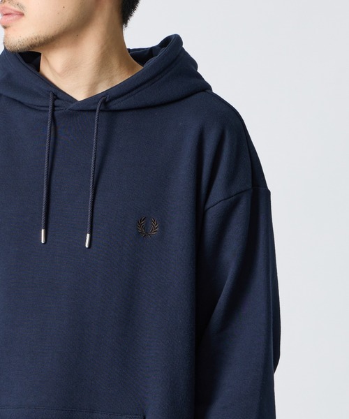 FRED PERRY（フレッドペリー）の「【WEB先行予約】[FRED PERRY/フレッドペリー] 別注 フードロゴ刺繍スウェットパーカー（パーカー・レディース・サックスブルー/ブラック/ブラウン/ネイビー/オートミール・XL/L/M/S）」の21枚目の写真