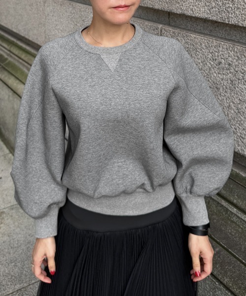 JENNE（ジェンヌ）の「＜日本製＞ボリュームスリーブトレーナー（その他トップス・レディース・ホワイト/ブラック・LARGE/MEDIUM/SMALL）」の14枚目の写真