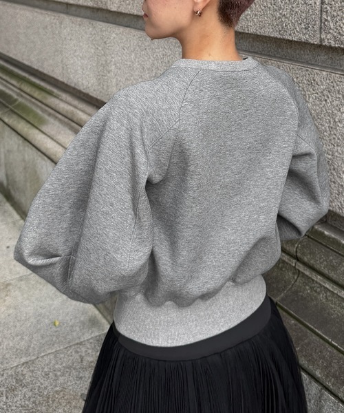 JENNE（ジェンヌ）の「＜日本製＞ボリュームスリーブトレーナー（その他トップス・レディース・ホワイト/ブラック・LARGE/MEDIUM/SMALL）」の15枚目の写真