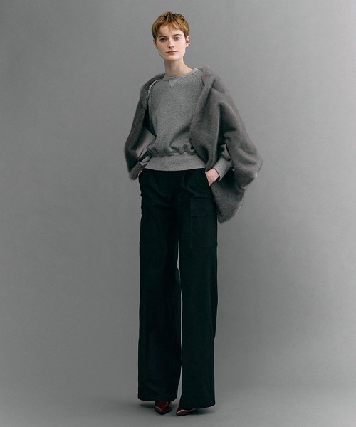 JENNE（ジェンヌ）の「＜日本製＞ボリュームスリーブトレーナー（その他トップス・レディース・ホワイト/ブラック・LARGE/MEDIUM/SMALL）」の21枚目の写真