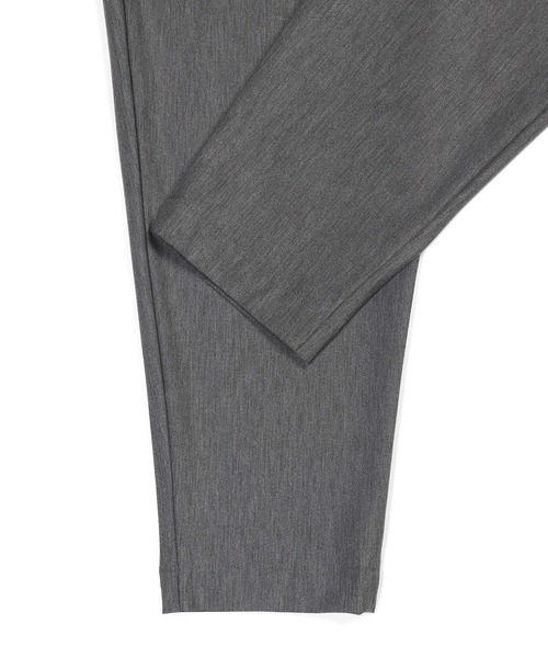 The DUFFER of ST.GEORGE（ザダファーオブセントジョージ）の「『WONDER SHAPE』OXFORD：360°全方向高伸縮『ワンダーシェイプ』吸水速乾 リラックスフィットパンツ（その他パンツ・メンズ・ブラック/チャコールグレー/ライトグレー・X-LARGE/SMALL/LARGE/MEDIUM）」の18枚目の写真