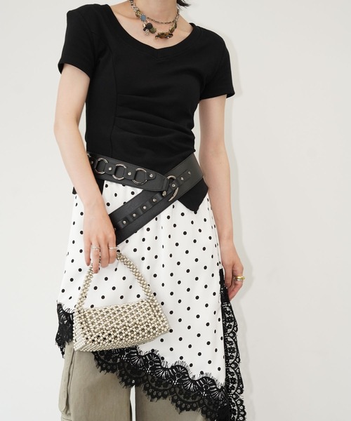 chuclla(チュクラ)の「アシンメトリードレープトップス chw26s359(Tシャツ/カットソー・レディース・ブラック/ホワイト・FREE)」の13枚目の写真