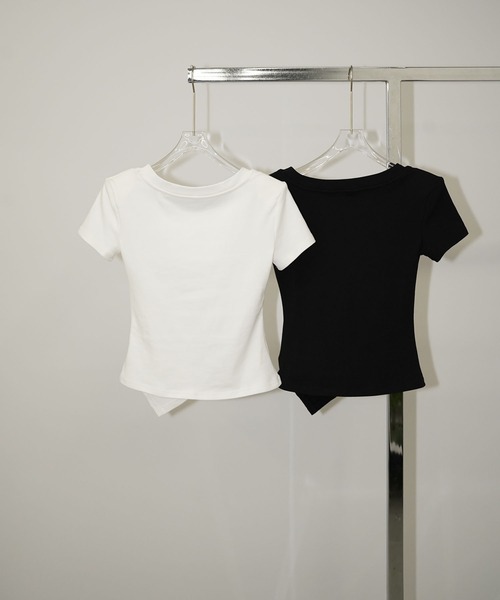 chuclla(チュクラ)の「アシンメトリードレープトップス chw26s359(Tシャツ/カットソー・レディース・ブラック/ホワイト・FREE)」の18枚目の写真