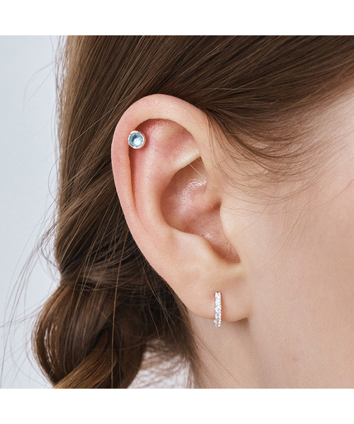 HEI（ヘイ）の「[sv925] ocean stone bezel piercing (White/Blue)（ピアス（両耳用）・レディース・ブルー/ホワイト・FREE）」の2枚目の写真