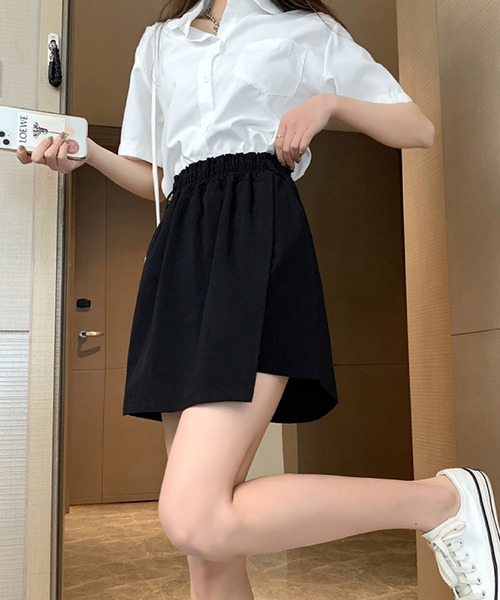 2ly2(トゥーリートゥー)の「涼しげ&動きやすい!ゆったりシルエットのスカパン(その他パンツ・レディース・ブラック/ボルドー・FREE)」の3枚目の写真