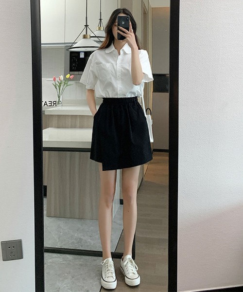 2ly2(トゥーリートゥー)の「涼しげ&動きやすい!ゆったりシルエットのスカパン(その他パンツ・レディース・ブラック/ボルドー・FREE)」の12枚目の写真