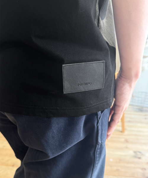 INTEMPOMOOD(インテンポムード)の「ノーブルチェックカラーTシャツ : 2カラー(Tシャツ/カットソー・メンズ・ブラック/グレー・MEDIUM/LARGE)」の11枚目の写真
