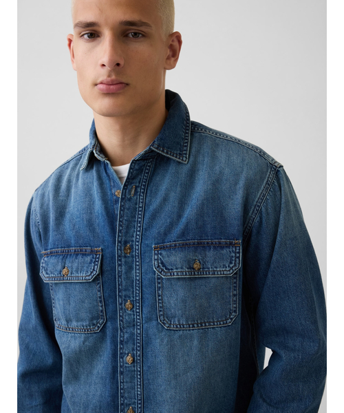 GAP(ギャップ)の「ウルトラソフトデニム リラックスフィット ユーティリティシャツ(シャツ/ブラウス・メンズ・ブルー・XS/XL/L/M/S)」の4枚目の写真