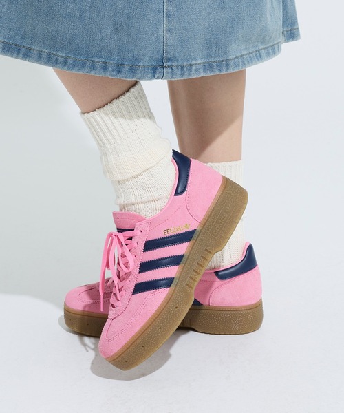 adidas(アディダス)の「ハンドボール スペツィアル ボールド / HANDBALL SPEZIAL BOLD / アディダスオリジナルス adidas Originals 厚底スニーカー(スニーカー・レディース・ピンク・23.5cm/25.5cm/26.0cm/26.5cm/22.0cm/22.5cm/23.0cm/24.0cm/24.5cm/25.0cm/28.0cm/27.5cm/27.0cm)」の1枚目の写真