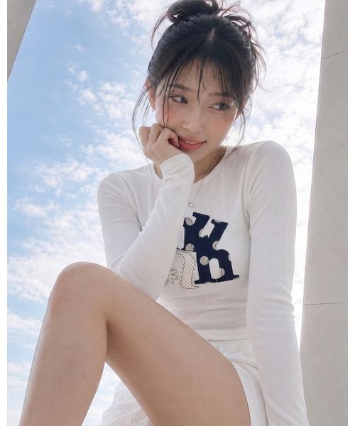 muahmuah（ムーアムーア）の「ドットAフラワーパッチ長袖Tシャツ[ホワイト]（Tシャツ/カットソー・レディース・その他・FREE）」の11枚目の写真