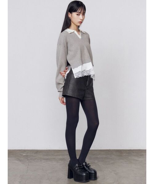 EMODA(エモダ)の「FAUXレザーショートパンツ(その他パンツ・レディース・ベージュ/ブラウン/ブラック・SMALL/MEDIUM)」の21枚目の写真