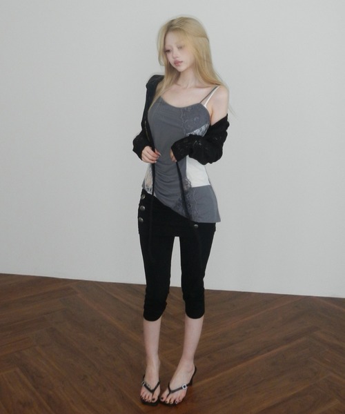 THEAIRTOWN（ジエアタウン）の「venus sk leggings（スカート・レディース・ブラック/ダークグレー・FREE）」の4枚目の写真