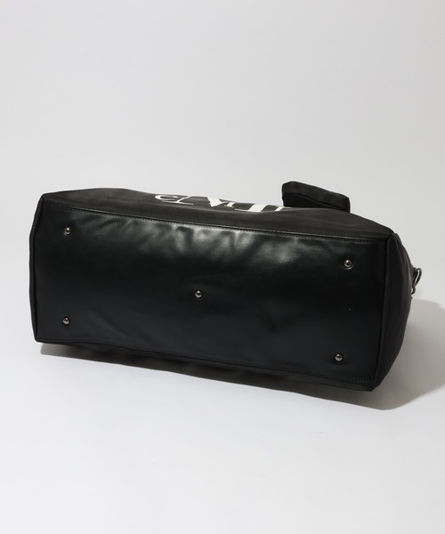MUCENT(ムセント)の「【MUCENT/ムセント】KAEL SIGNATURE LOGO GYM BOSTON DUFFLE BAG UNISEX/カエルシグネチャーロゴ ジムボストンダッフルバッグ(ボストンバッグ・レディース・ブラック・FREE)」の4枚目の写真