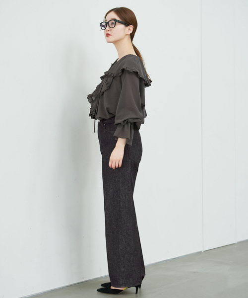IENA（イエナ）の「クリースデニムパンツ（デニムパンツ・レディース・ブラック/ネイビー・38/36/34/40）」の20枚目の写真