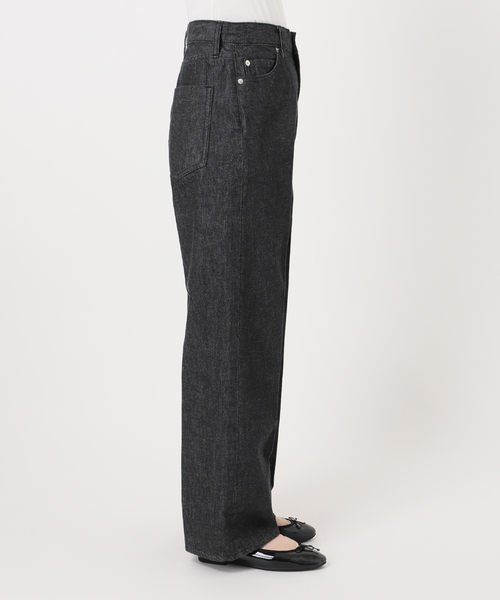 IENA（イエナ）の「クリースデニムパンツ（デニムパンツ・レディース・ブラック/ネイビー・38/36/34/40）」の3枚目の写真