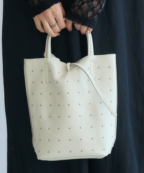 Paradise Picnic(パラダイスピクニック)の「MILLELA FIRENZE スタッズミニトートBAG(トートバッグ・レディース・ブラック/アイボリー/シルバー・FREE)」の2枚目の写真