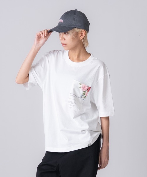 rehacer(レアセル)の「rehacer : Sunlight Relax Fit Pocket T-shirt / サンライト リラックスフィット ポケットTシャツ(Tシャツ/カットソー・レディース・ホワイト/ブラック・SMALL/MEDIUM)」の6枚目の写真