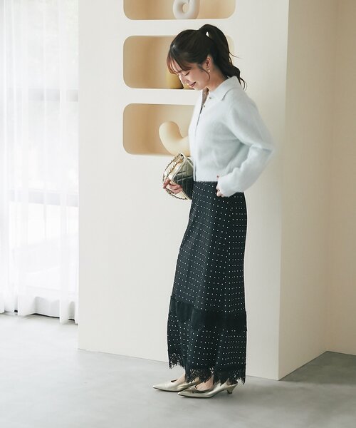 La boutique BonBon(ラブティックボンボン)の「ヘアリーウールカシミヤ混FUR加工衿付きカーディガン(ニット/セーター・レディース・ブルー系その他/オフホワイト/ピンク・FREE)」の15枚目の写真
