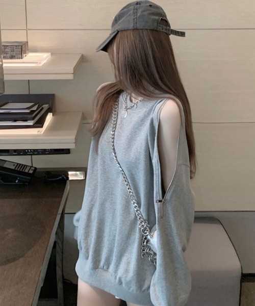 Flugge(フラッジー)の「2wayオフショルスウェットトップス(スウェット・レディース・グレー/ブラック・LARGE/MEDIUM)」の13枚目の写真