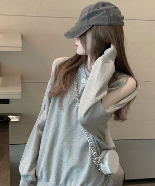 Flugge(フラッジー)の「2wayオフショルスウェットトップス(スウェット・レディース・グレー/ブラック・LARGE/MEDIUM)」の15枚目の写真
