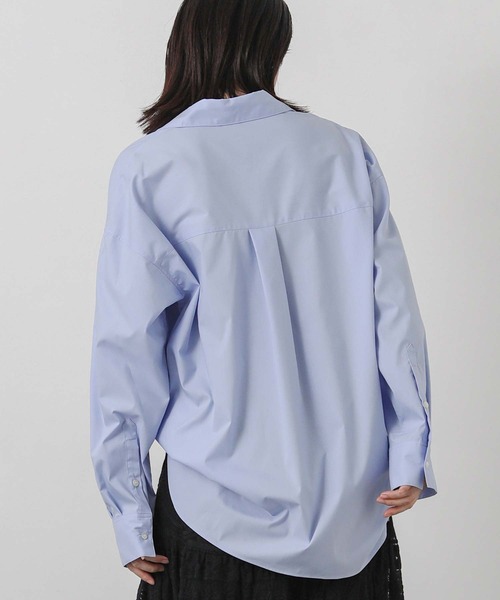 Gready Brilliant(グレディブリリアン)の「刺繍BASICシャツ(シャツ/ブラウス・レディース・サックスブルー/オフホワイト/ストライプ・38)」の18枚目の写真