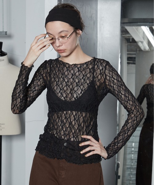 OFROOM(オフルーム)の「【2026秋冬新作】Lace Sheer Top|レースシアートップス(Tシャツ/カットソー・レディース・アイボリー/ブラック/ブラウン・FREE)」の2枚目の写真