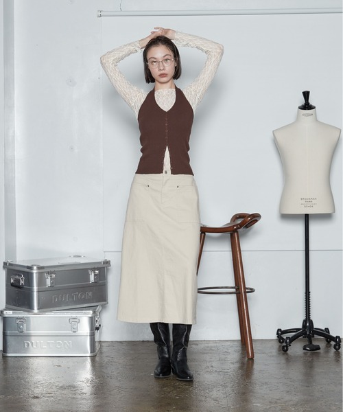OFROOM(オフルーム)の「【2026秋冬新作】Lace Sheer Top|レースシアートップス(Tシャツ/カットソー・レディース・アイボリー/ブラック/ブラウン・FREE)」の6枚目の写真