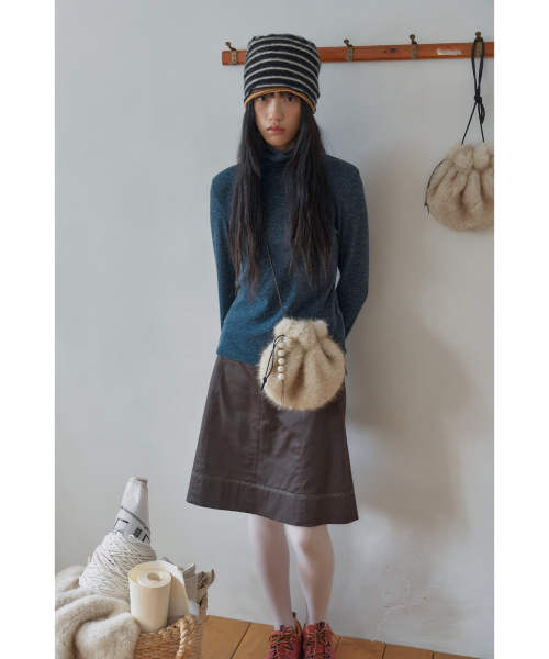 POESIEDAME(ポエジダム)の「FUR BUD BAG IN BAKED CREAM(メッセンジャーバッグ・レディース・その他・FREE)」の8枚目の写真