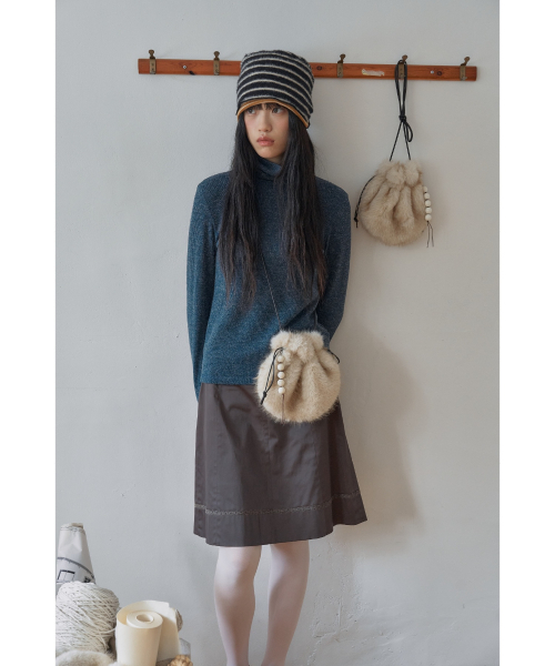 POESIEDAME(ポエジダム)の「FUR BUD BAG IN BAKED CREAM(メッセンジャーバッグ・レディース・その他・FREE)」の9枚目の写真