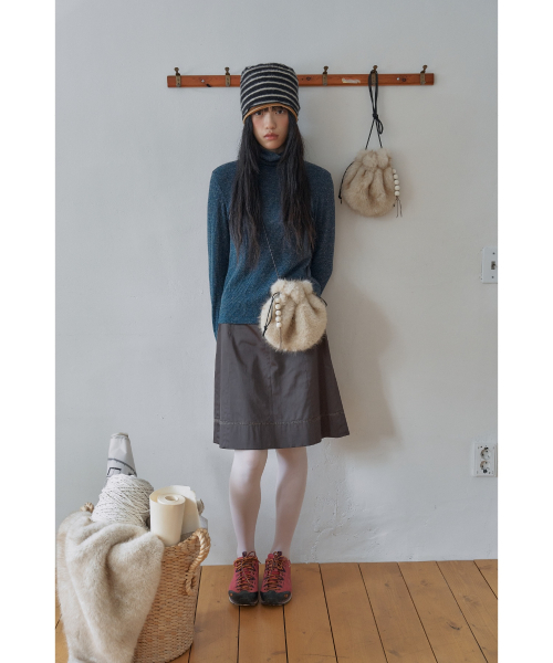 POESIEDAME(ポエジダム)の「FUR BUD BAG IN BAKED CREAM(メッセンジャーバッグ・レディース・その他・FREE)」の10枚目の写真
