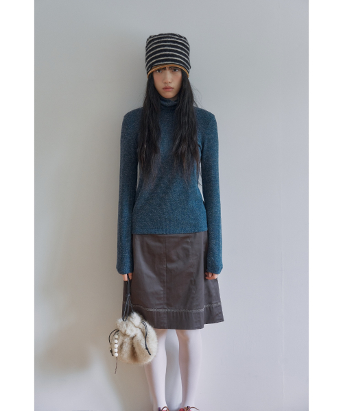 POESIEDAME(ポエジダム)の「FUR BUD BAG IN BAKED CREAM(メッセンジャーバッグ・レディース・その他・FREE)」の14枚目の写真