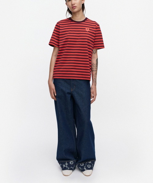 marimekko(マリメッコ)の「【kioski】 Tasaraita Unikko / T-shirt(Tシャツ/カットソー・レディース・レッド・SMALL/MEDIUM/X-SMALL/LARGE)」の1枚目の写真