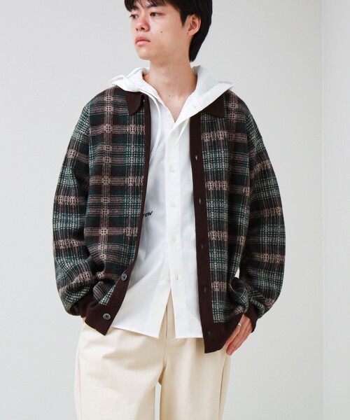 GLOSTER（グロスター）の「Collared wool JK 衿付きニットカーディガン（ニット/セーター・メンズ・レッド/ブラック/ブラウン系その他・L/M/S）」の5枚目の写真