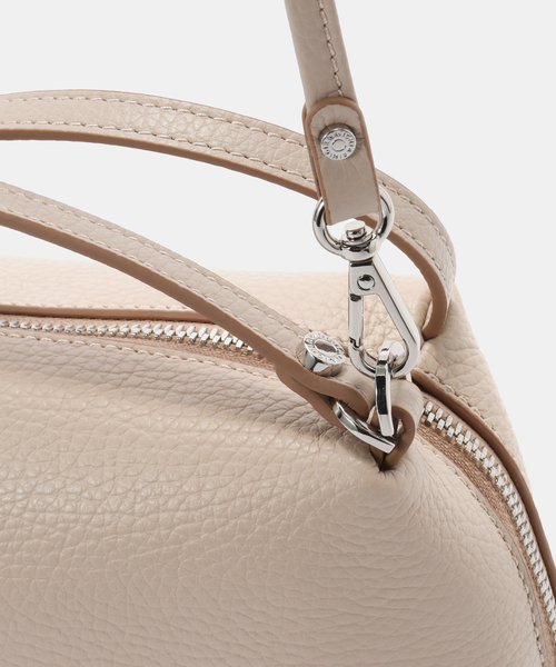 Spick & Span(スピックアンドスパン)の「GIANNI CHIARINI / ジャンニ キアリーニ ALIFA COMM GRN(ショルダーバッグ・レディース・ブラウン/ベージュ系その他・FREE)」の11枚目の写真