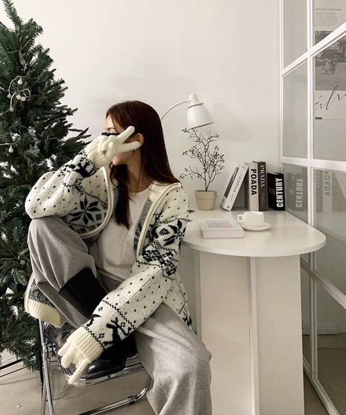 NOWLE(ノウル)の「【NOWLE】ノルディック柄 ジップアップ ニット ブルゾン / スノー&トナカイ ジャガード ニット(ニット/セーター・メンズ・ネイビー/オフホワイト/ブラック/ブラウン・X-LARGE/MEDIUM/LARGE)」の18枚目の写真