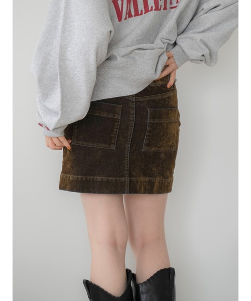Ungrid(アングリッド)の「フロッキーデニムミニスカート(スカート・レディース・インディゴブルー/ブラウン・SMALL/MEDIUM)」の1枚目の写真