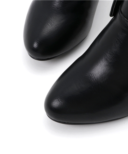 Noubel Voug Relax(ヌーベルヴォーグリラックス)の「Noubel Voug Relax(ヌーベル ヴォーグ リラックス)/ブルーチャ―風シンプルショートブーツ(ブーツ・レディース・ダークブラウン/ベージュ系その他/ブラック・L/S/LL/M)」の5枚目の写真